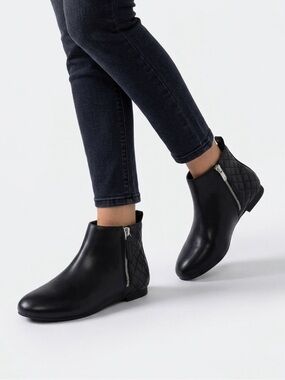 NWT MaxMuxun Black Quilted Ankle Booties Side Zip Women’s Size 6